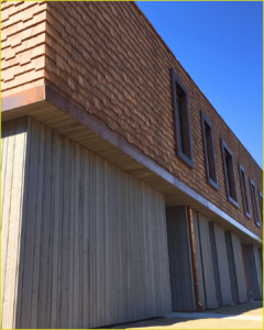 facade d'une maison en bois